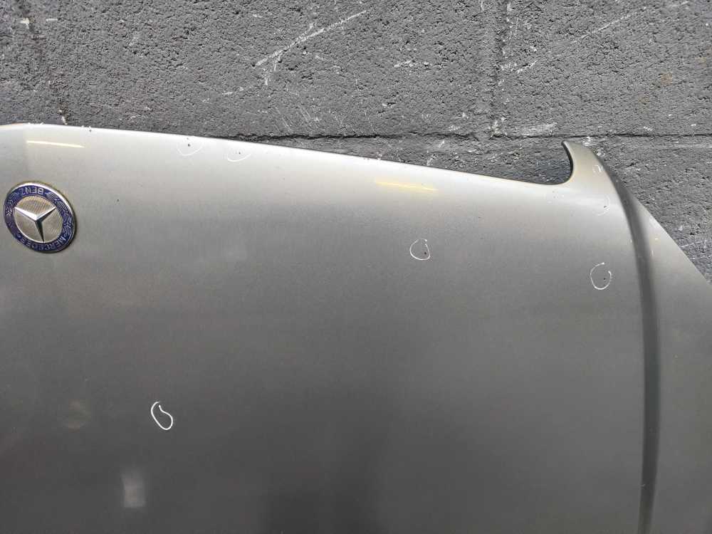 CAPOT MERCEDES - Vue 2